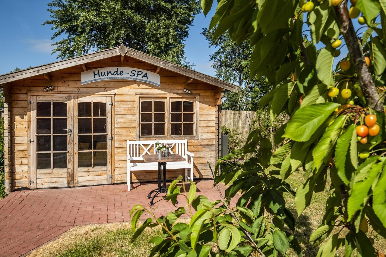 Hotel Pharisäerhof- Nordseeurlaub mit Hund Nordstrand Exterior foto